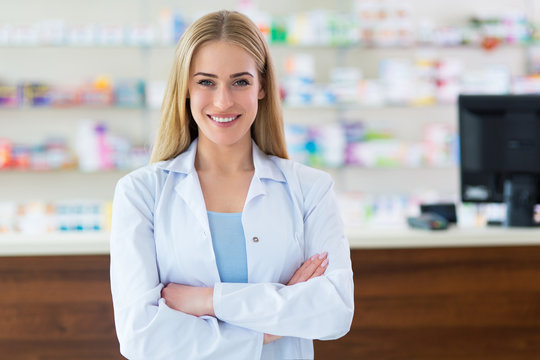 A pharmacist standing in a licensed U.S. pharmacy